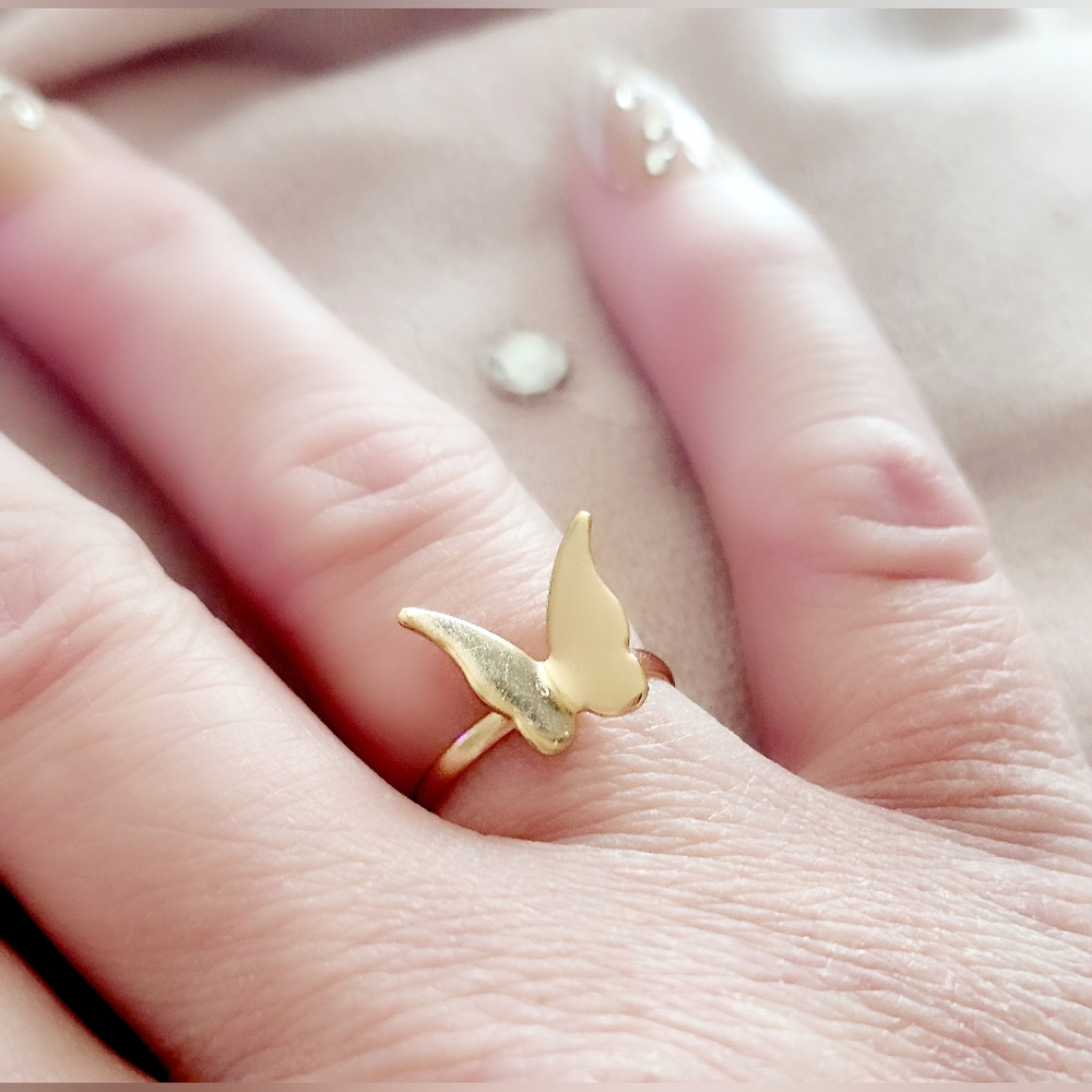Gold Butterfly Ring